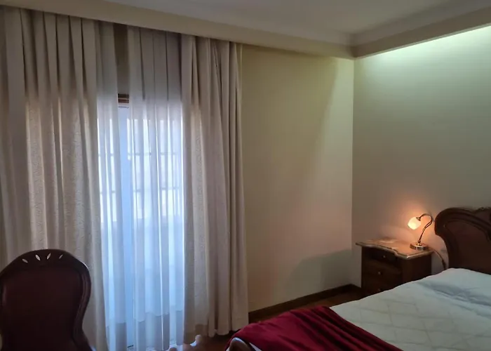 Colina Do Ave Local Estalagem